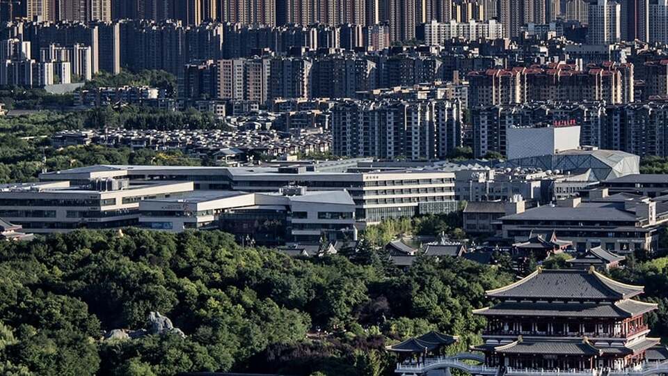 Çin'de 13 milyonluk kentte sokağa çıkma yasağı geri geldi