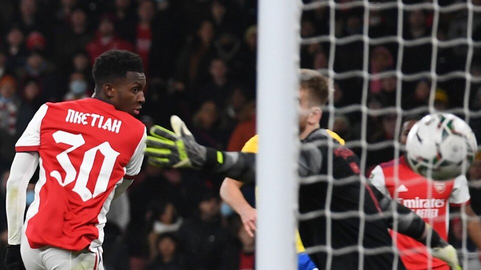 Arsenal 5 golle yarı finalde