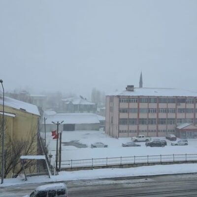 Birçok il ve ilçede eğitime kar engeli