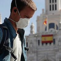 İspanya'da açık alanda maske zorunluluğu geri geliyor