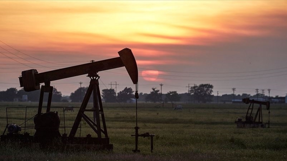 ABD'nin ham petrol stokları azaldı