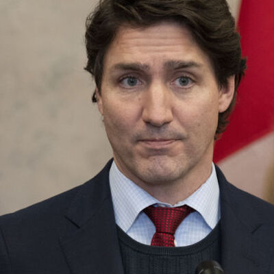 Trudeau karantinada