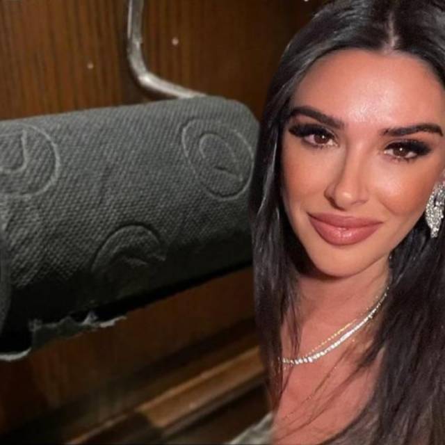 'Tuvalet kağıdı da siyah!'