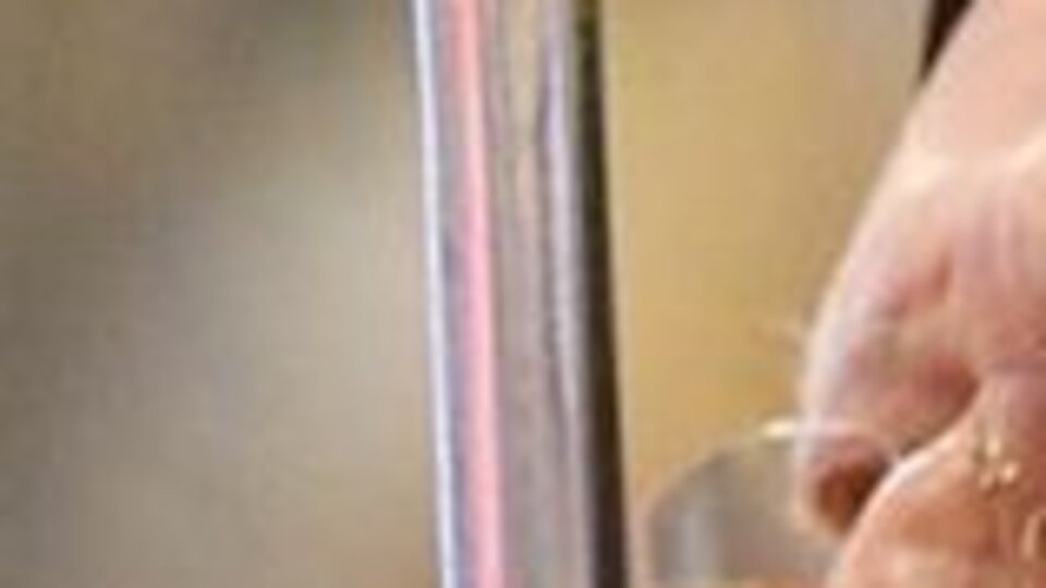 Bartholomeos'un Kovid-19 testi pozitif çıktı