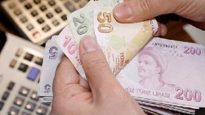 Yılbaşı emekli ikramiyesi verilecek mi?