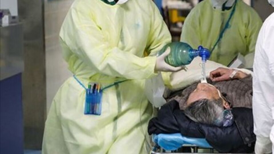 Dünya alarmda! İşte Omicron belirtileri