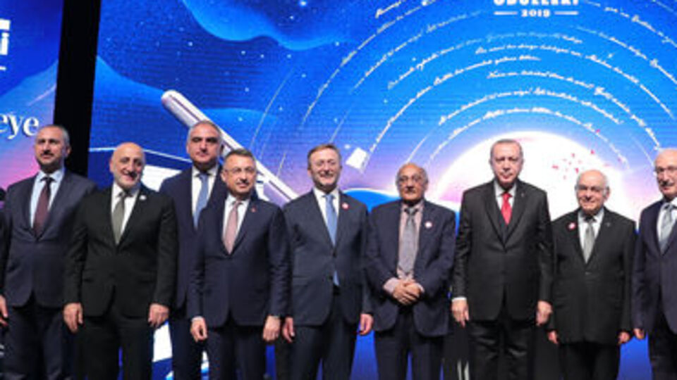 Necip Fazıl Ödülleri sahiplerini buldu