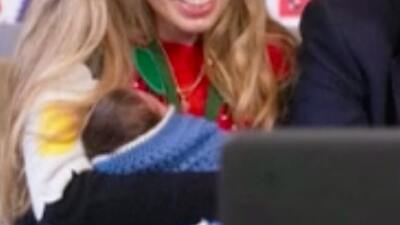 Johnson çiftinin aile pozu