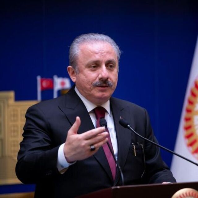 Mustafa Şentop, üçüncü doz aşısını TURKOVAC oldu