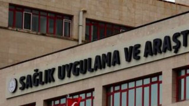 Zonguldak'ta iki doktora darp!