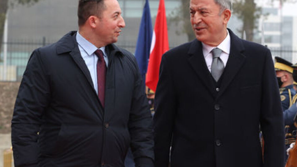 Bakan Akar'dan Kosova'da üst düzey temaslar