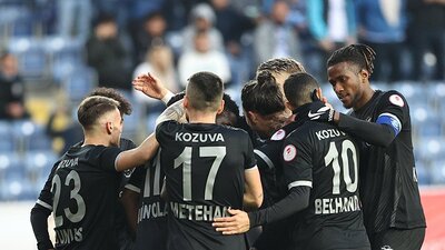 Adana Demirspor geriden geldi!