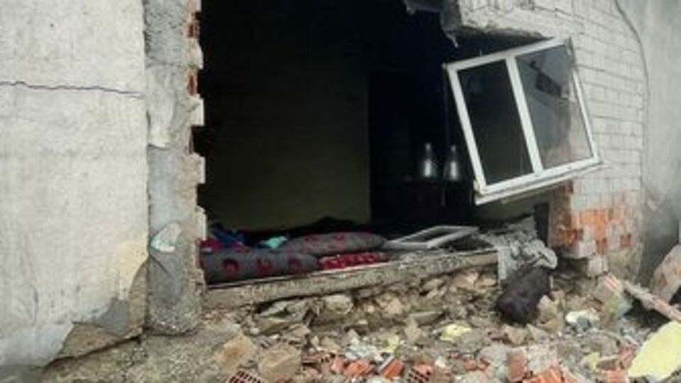 Ev savaş alanına döndü!