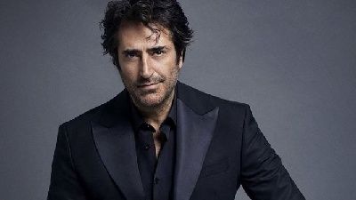 Mahsun Kırmızıgül kimdir?