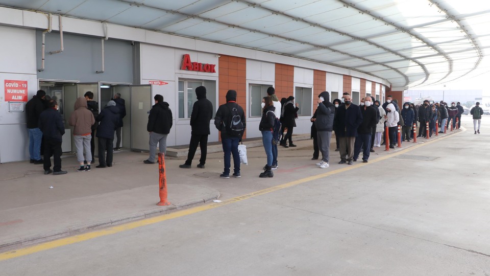 Koronavirüste son durum açıklandı