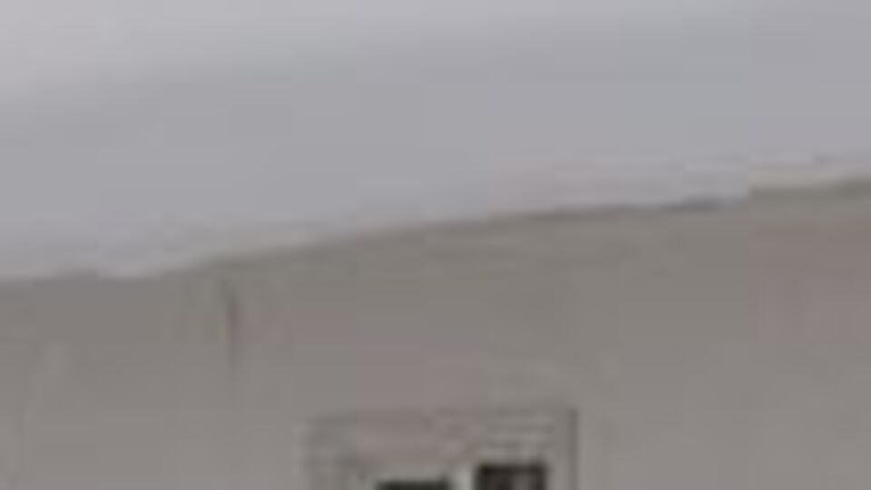 Bazı il ve ilçelerde eğitime kar engeli