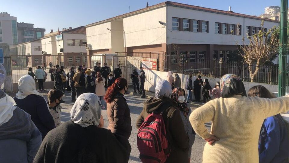 Okuldaki iğrenç olayda flaş gelişme!