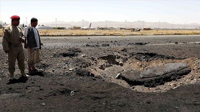 Husiler balisitik füzeyle saldırdı: 15 ölü