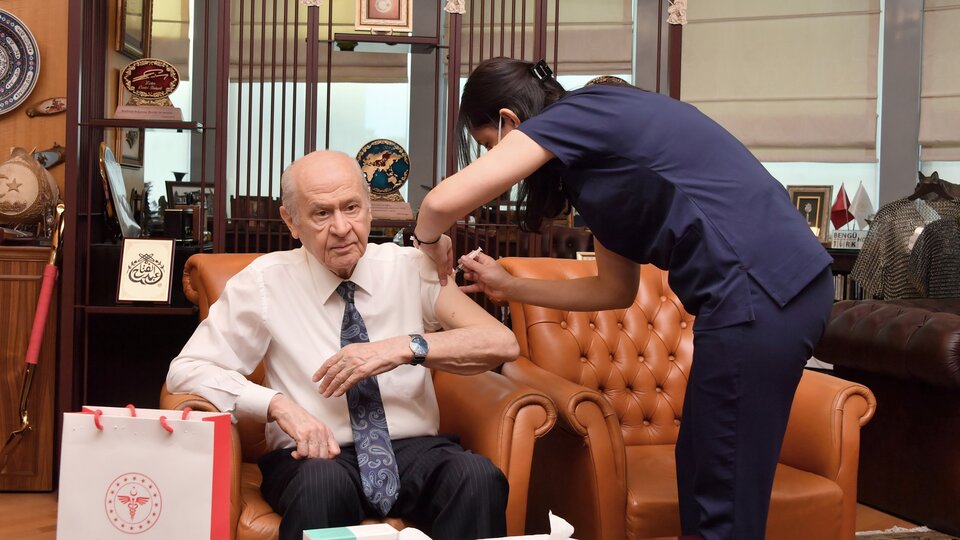 Bahçeli Turkovac aşısı oldu