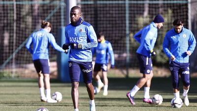 Fenerbahçe'de çalışmalar sürüyor