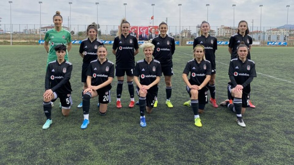 Beşiktaş ve Fenerbahçe kazandı