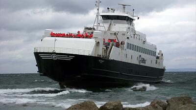 Gökçeada ve Bozcaada feribot seferleri iptal edildi