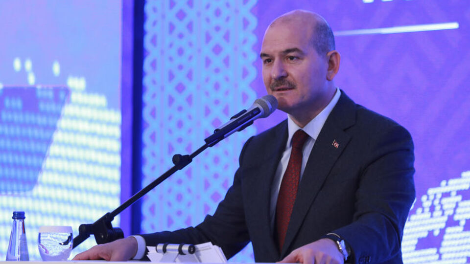 "Türkiye, etrafındaki coğrafya için de huzur istiyor"