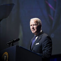 Biden'a halk desteğindeki düşüş sürüyor