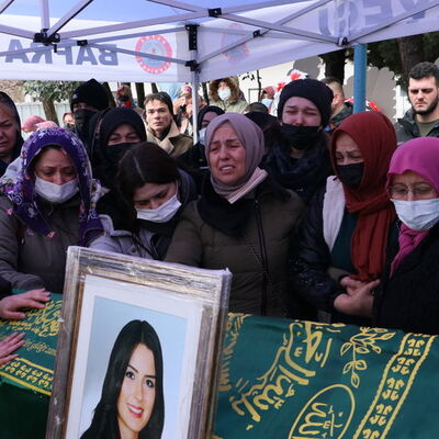 Avukat Dilara Yıldız son yolculuğuna uğurlandı