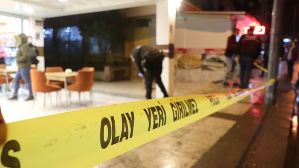 'Kız' kavgasında dehşet saçtı!