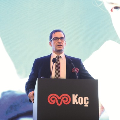 "Gençlerin istikbalini yurt dışında araması fevkalade üzücü"