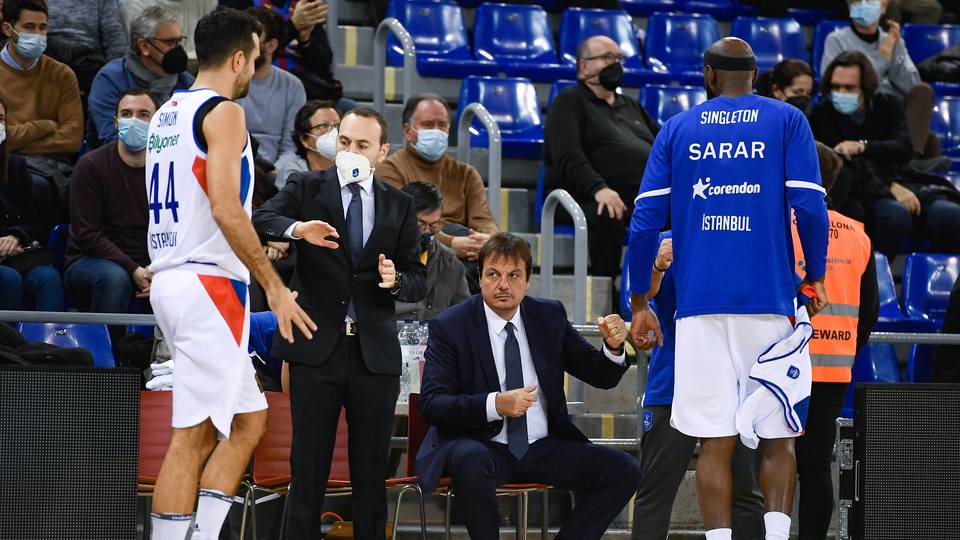 Efes kaybetti, Ergin Ataman...