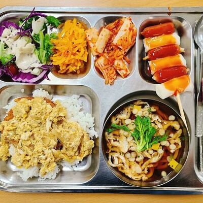 Sosyal medyada paylaşıldı! Ülke ülke okul yemekleri