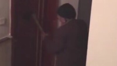 92 yaşındaki ev sahibi dehşeti yaşattı!