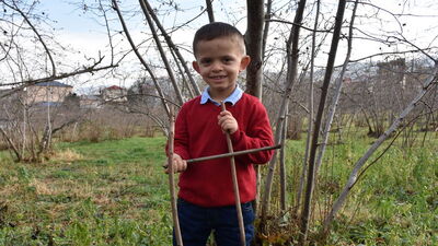 Küçük Mustafa sosyal medyayı salladı