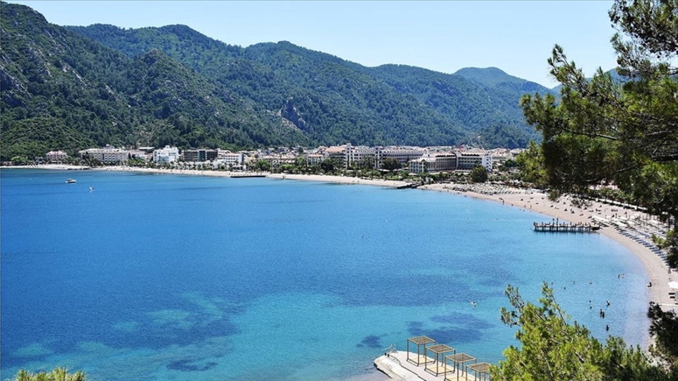 Hedef 3 milyon turist