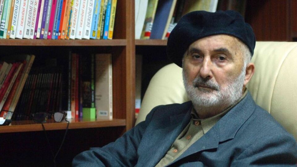 Hekimoğlu İsmail hayatını kaybetti