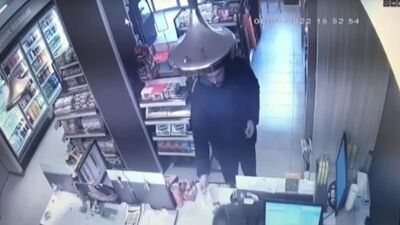 Böyle komşu düşman başına