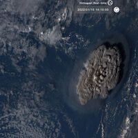 Yanardağ patlaması böyle görüntülendi!