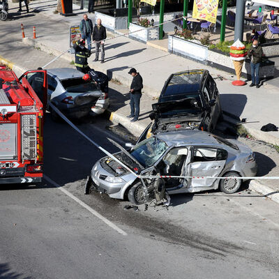 'Makas'ın sonu: Cadde savaş alanına döndü