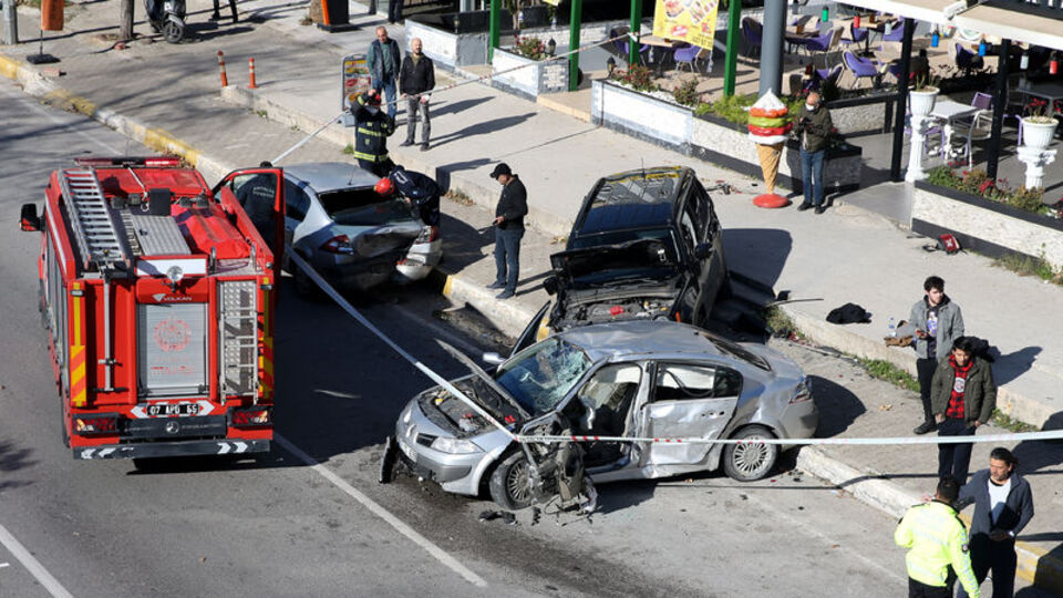 'Makas'ın sonu: Cadde savaş alanına döndü