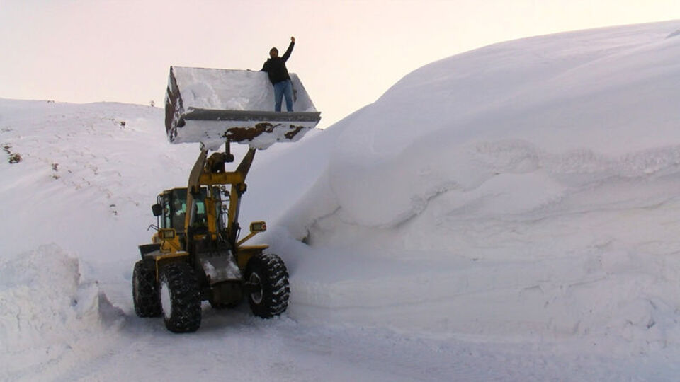 5 metreyi buldu! Zorlu mücadele