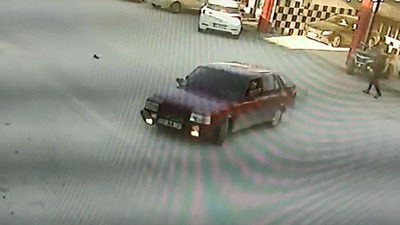 Yine drift kâbusu! İki kez trafiği kapattı