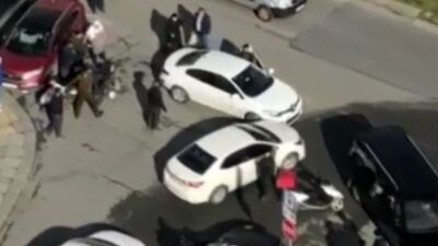 Tartıştığı motosikletliyi çarpıp devirdi!