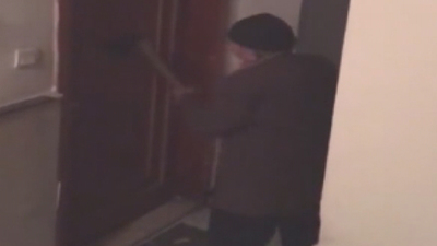 Baltalı saldırıya uğrayan aile taşındı