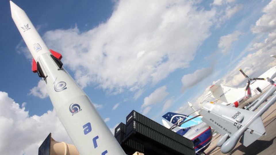 İsrail: Füzeleri atmosferde ve uzayda imha eden hava savunma sistemi Arrow'un denemeleri başarıyla tamamlandı