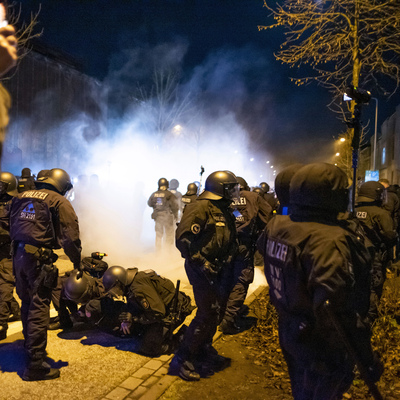 Almanya'da vaka rekoru: Binlerce kişi sokağa çıktı