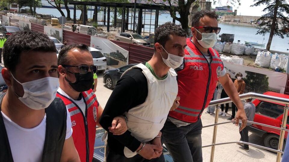 Çifte cinayetin gerekçesi: Sırıtma