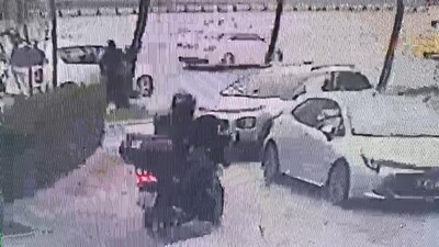 Beylikdüzü'nde gasp dehşeti! Araca girip dövdüler