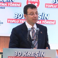 İmamoğlu'ndan 'tiyatro' kelimesi için özür